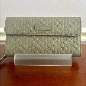 Authentic Gucci Gray GG Embossed Leather Zip Around Long Organizer Wallet – EUC
